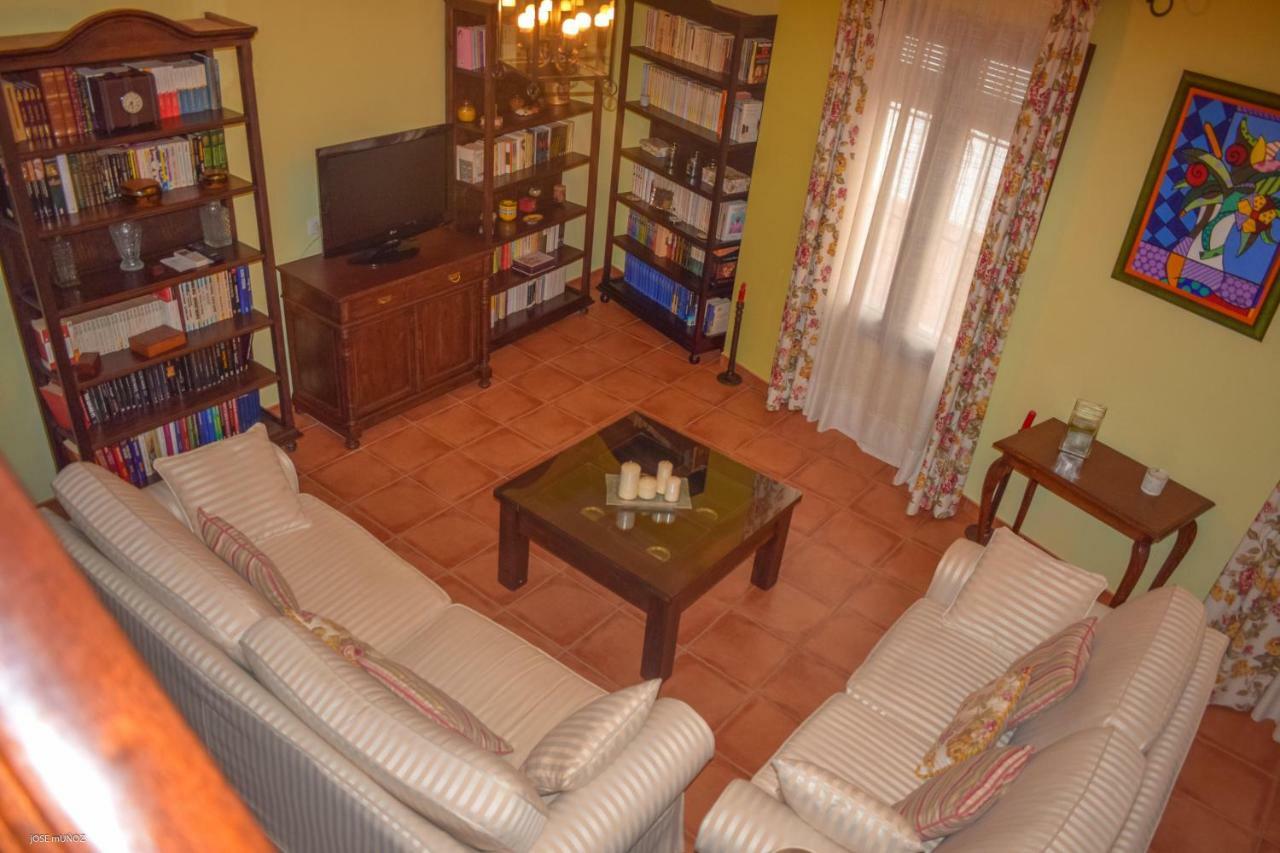 Casa Blancaflor Apartment Penaflor Ngoại thất bức ảnh
